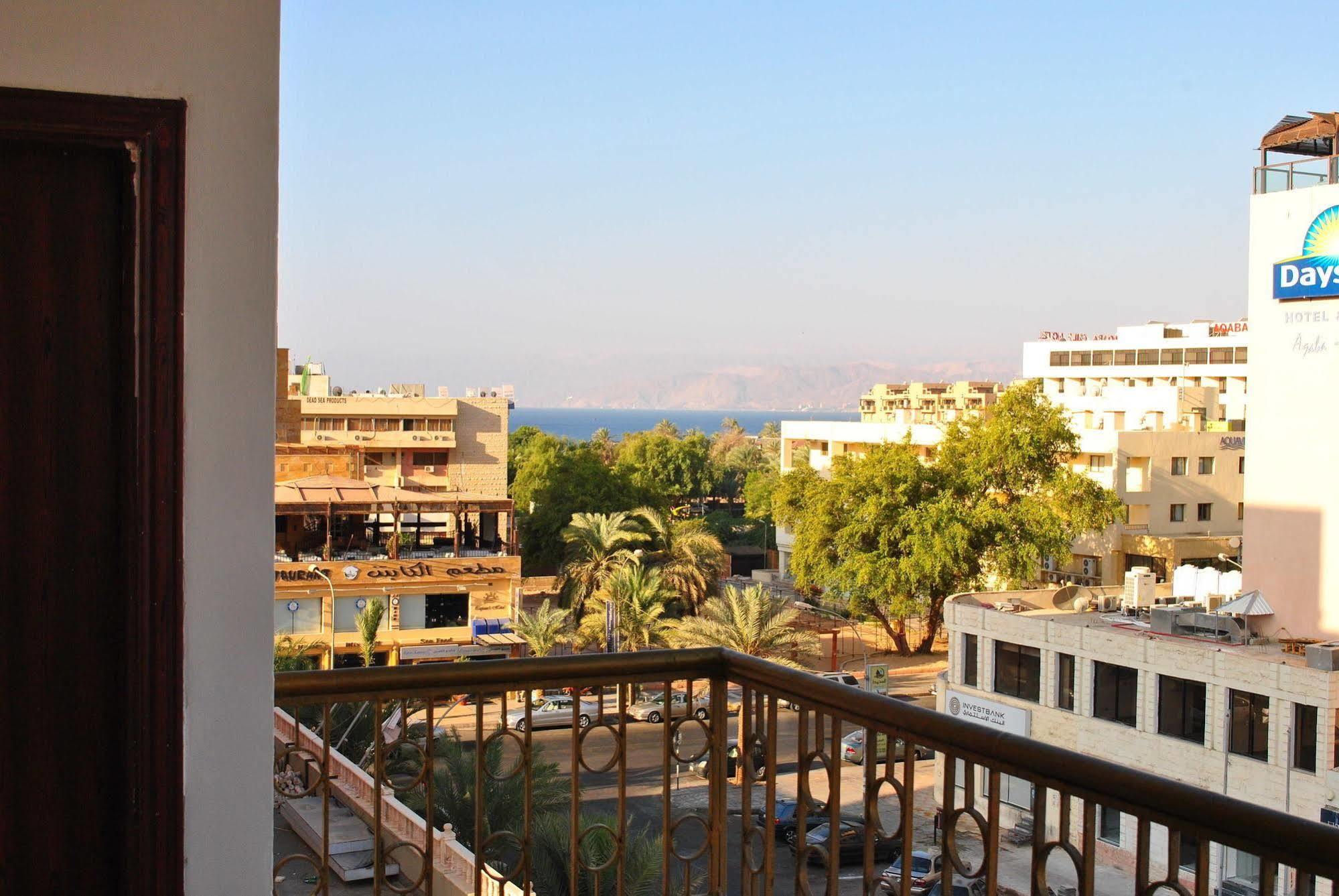 Al Qidra Hotel & Suites Aqaba Extérieur photo